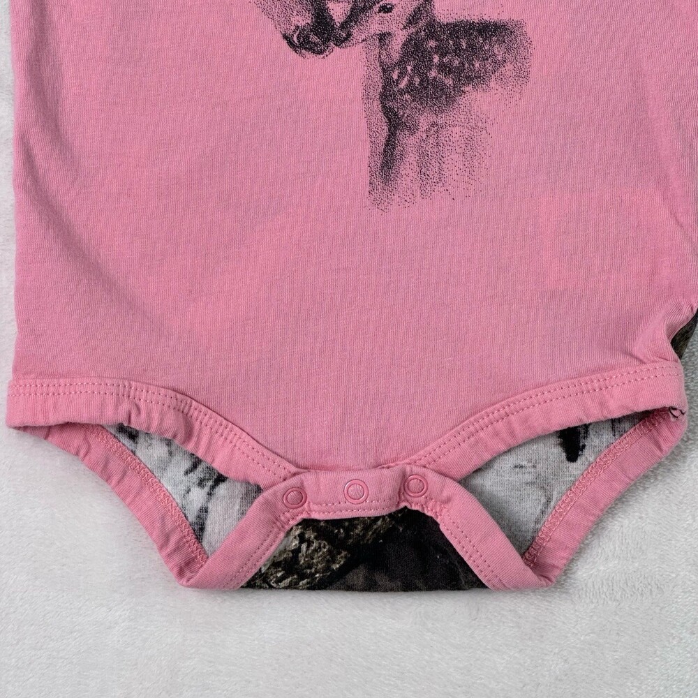 CARHARTT Pink Mossy Oak Hunting Deer Graphic Camo Sleeve Infant Girl Bodysuit 6M - Picture 5 of 13
